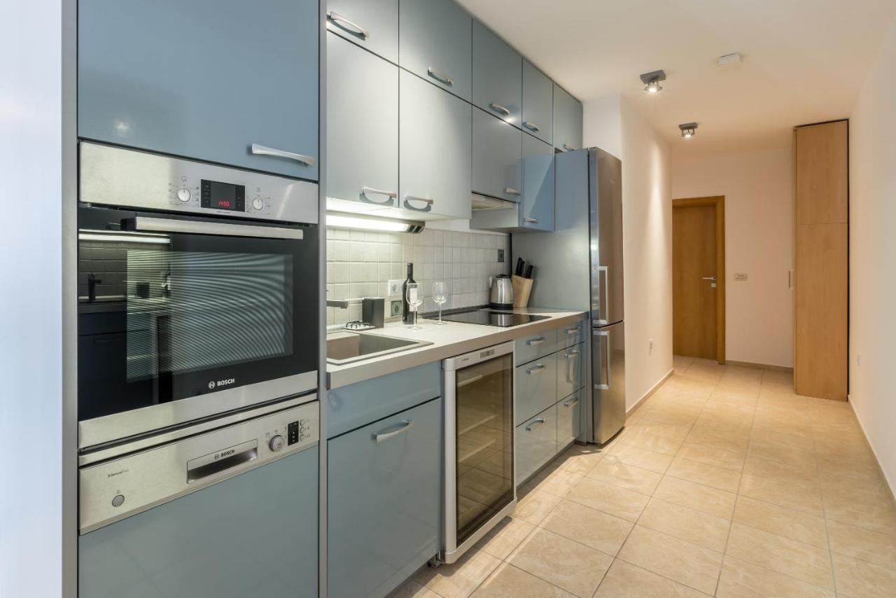 Mar Sea View Apartment Supetar
